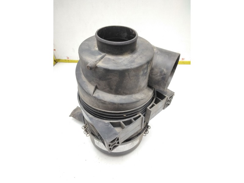 Recambio de caja filtro de aire para ebro trade ch13 referencia OEM IAM FPG082505  DONALDSON