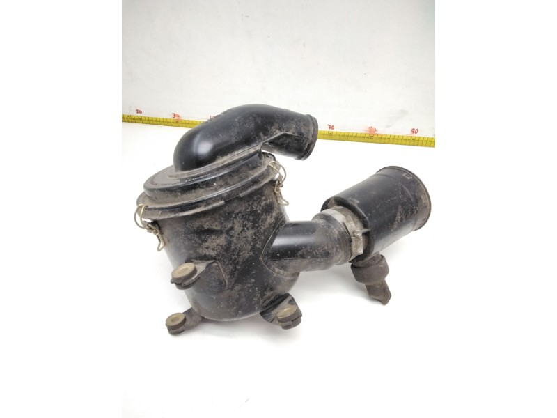 Recambio de caja filtro de aire para nissan terrano (wd21) 2.4 cat referencia OEM IAM 0F001 165008X400 
