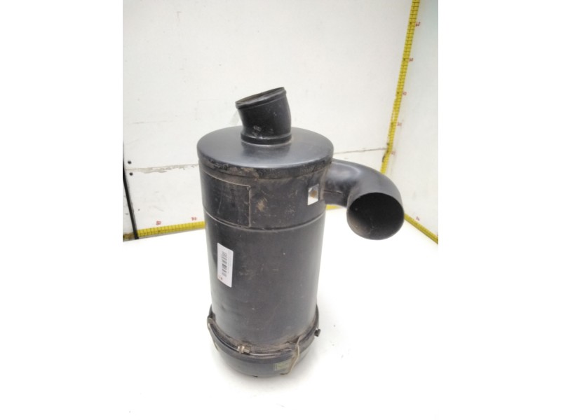 Recambio de caja filtro de aire para nissan trade chasis cabina referencia OEM IAM 44516592320 035052440 MANNC151653