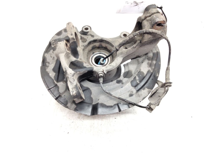Recambio de mangueta delantera izquierda para bmw serie 3 berlina (e90) 3.0 turbodiesel cat referencia OEM IAM 6768995  