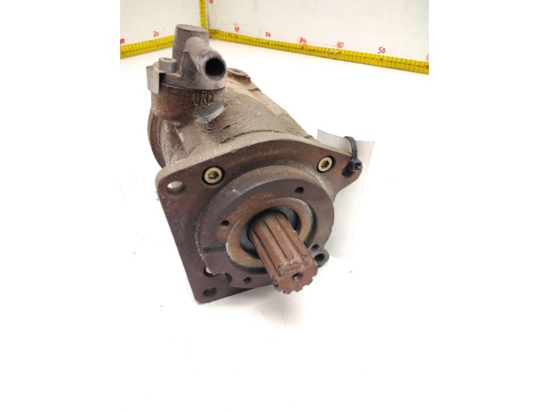 Recambio de bomba hidraulica para avia 3.500 camion caja referencia OEM IAM 996691  
