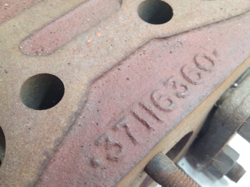 Recambio de culata para ebro l35 perkins referencia OEM IAM 37116360  16836