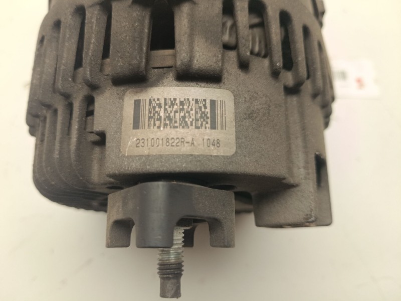Recambio de alternador para renault master kombi l1h1 3,3t referencia OEM IAM 231001822R  