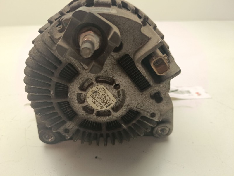 Recambio de alternador para renault master kombi l1h1 3,3t referencia OEM IAM 231001822R  
