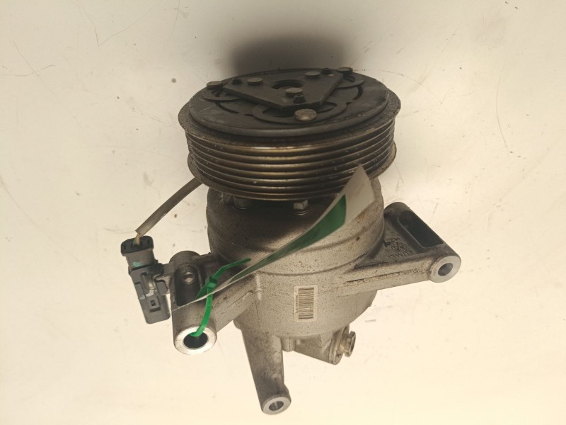 Recambio de compresor aire acondicionado para toyota aygo (kgb/wnb) city referencia OEM IAM 88310-YV010-D  