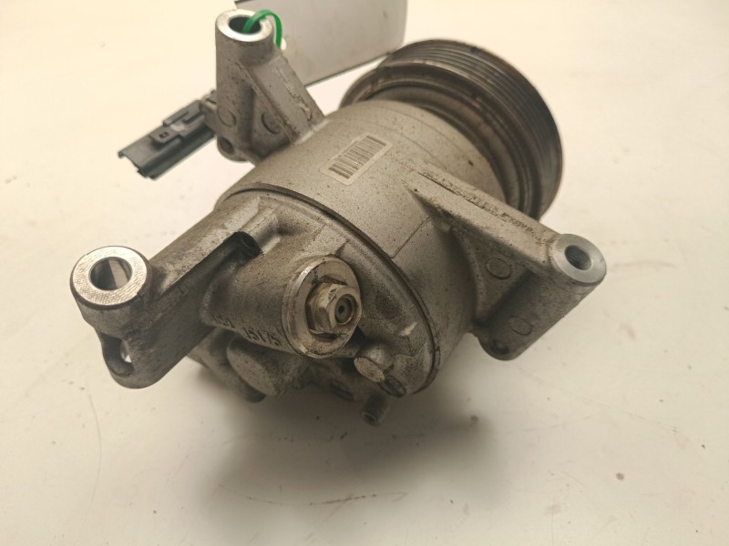 Recambio de compresor aire acondicionado para toyota aygo (kgb/wnb) city referencia OEM IAM 88310-YV010-D  