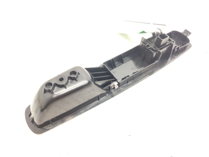 Recambio de mando elevalunas delantero derecho para renault megane iii berlina 5 p 1.5 dci diesel fap referencia OEM IAM   