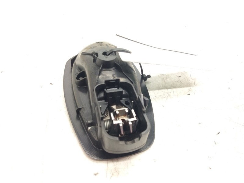 Recambio de maneta interior delantera izquierda para renault megane iii berlina 5 p 1.5 dci diesel fap referencia OEM IAM 826730
