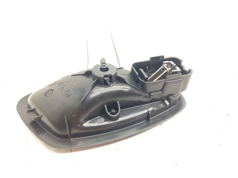 Recambio de maneta interior delantera izquierda para renault megane iii berlina 5 p 1.5 dci diesel fap referencia OEM IAM 826730