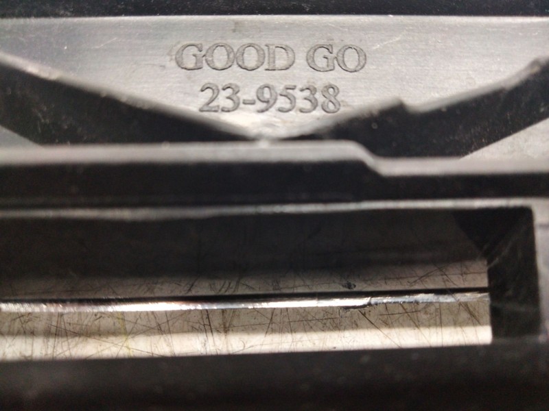 Recambio de rejilla delantera para mercedes clase e (w211) berlina e 320 cdi (211.022) referencia OEM IAM 239538  