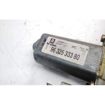 Recambio de elevalunas trasero derecho para citroën c5 berlina 2.0 hdi premier referencia OEM IAM 9633533080  