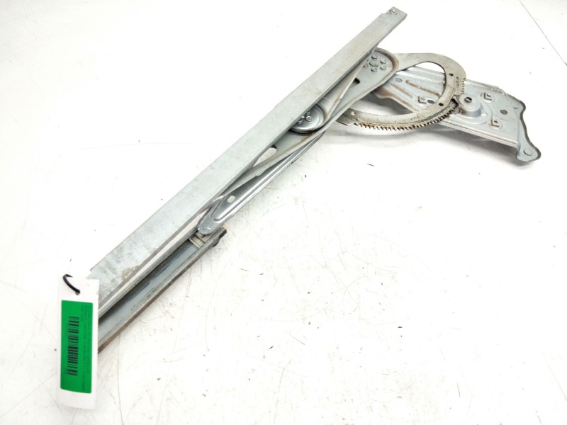 Recambio de elevalunas delantero derecho para renault megane iii berlina 5 p 1.5 dci diesel fap referencia OEM IAM 966416102  