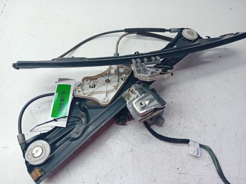 Recambio de elevalunas delantero derecho para mercedes clase e (w211) berlina e 320 cdi (211.022) referencia OEM IAM A2117200246