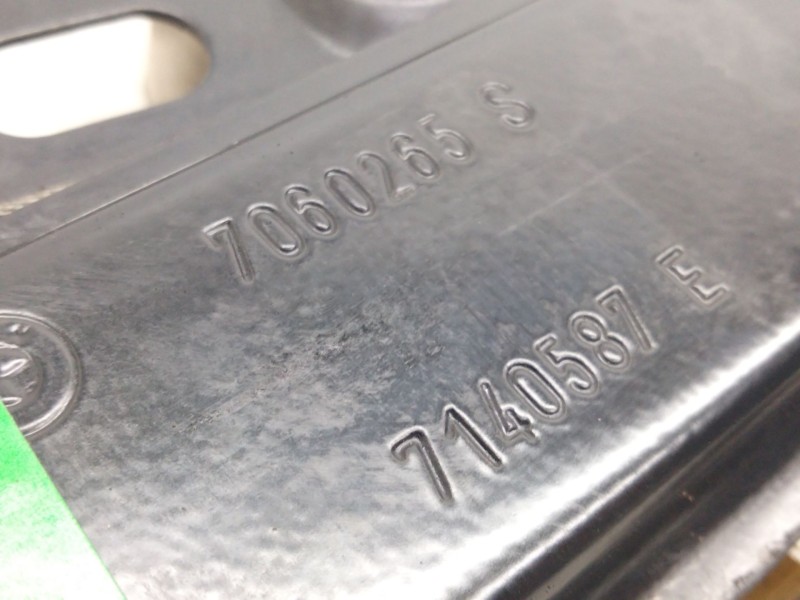 Recambio de elevalunas delantero izquierdo para bmw serie 3 berlina (e90) 3.0 turbodiesel cat referencia OEM IAM 7140587E  