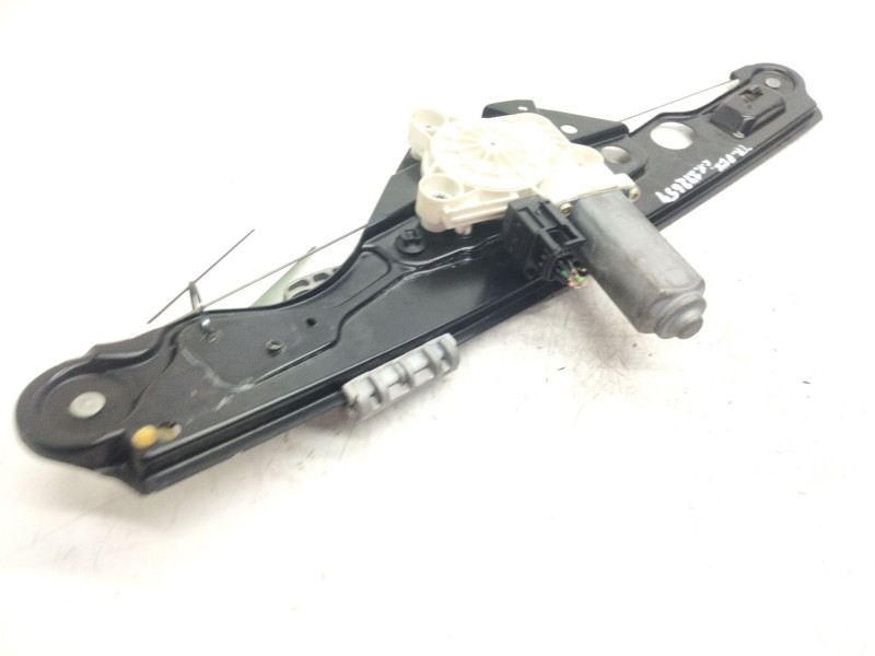Recambio de elevalunas trasero derecho para mercedes clase e (w211) berlina e 320 cdi (211.022) referencia OEM IAM A2117300246  