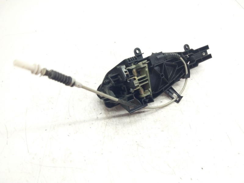 Recambio de maneta exterior delantera derecha para bmw serie 3 berlina (e90) 3.0 turbodiesel cat referencia OEM IAM E9XVT  