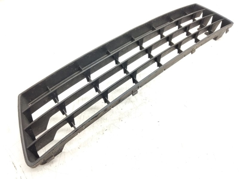 Recambio de rejilla paragolpes delantero para volkswagen golf plus (5m1) 2.0 tdi referencia OEM IAM 5M0853677  