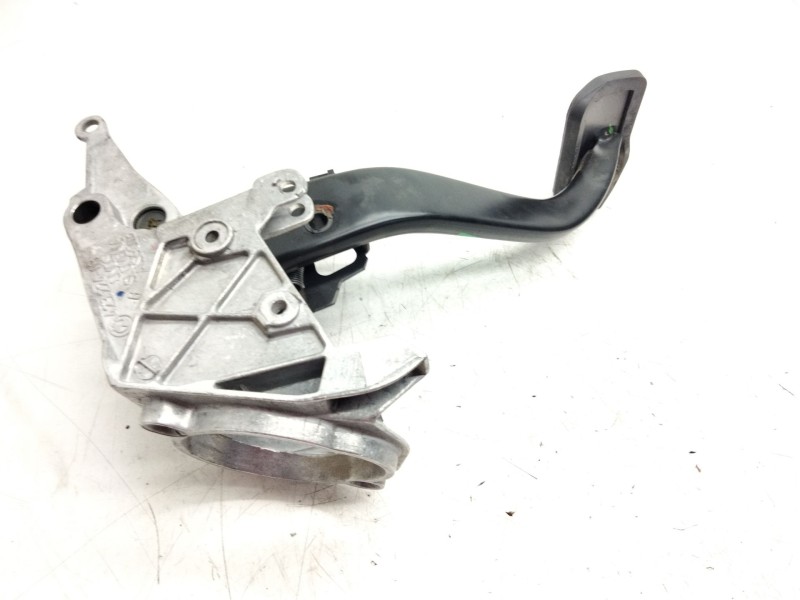 Recambio de pedal freno para bmw serie 3 berlina (e90) 3.0 turbodiesel cat referencia OEM IAM 42322403  