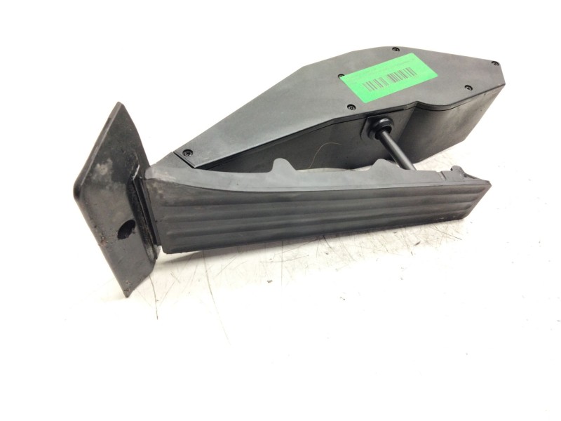 Recambio de pedal acelerador para bmw serie 3 berlina (e90) 3.0 turbodiesel cat referencia OEM IAM 677264502  