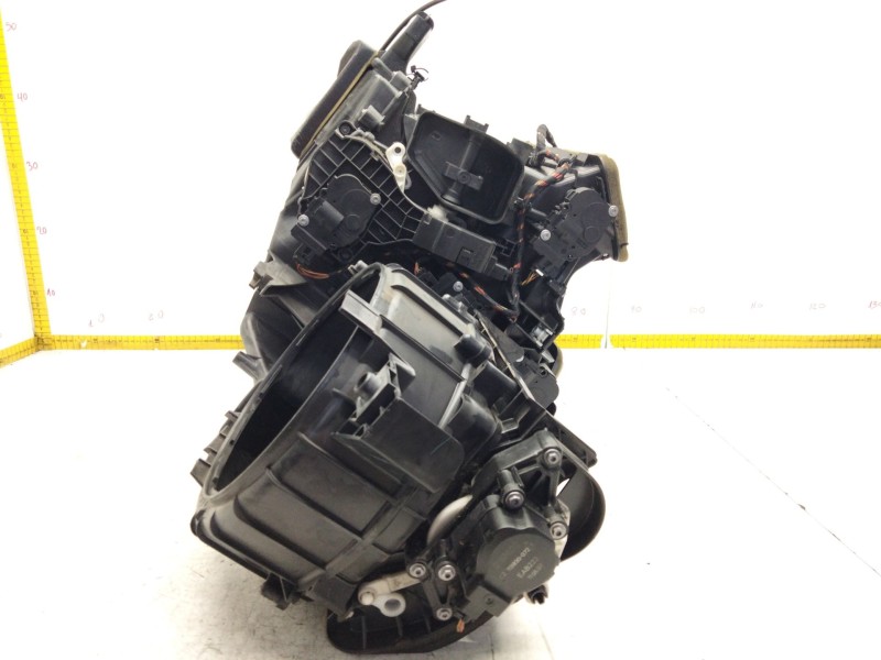 Recambio de calefaccion entera normal para bmw serie 3 berlina (e90) 3.0 turbodiesel cat referencia OEM IAM 694727515  