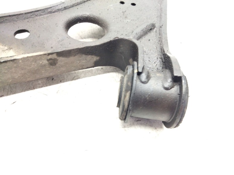 Recambio de brazo suspension inferior delantero izquierdo para volkswagen golf plus (5m1) 2.0 tdi referencia OEM IAM 1K0407189E 