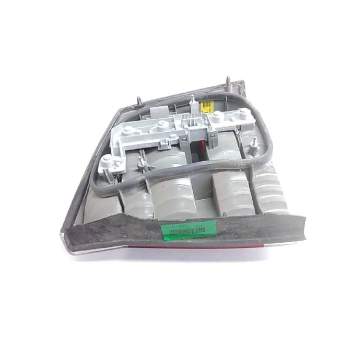 Recambio de piloto trasero izquierdo para opel vectra c berlina cosmo referencia OEM IAM 13131000  