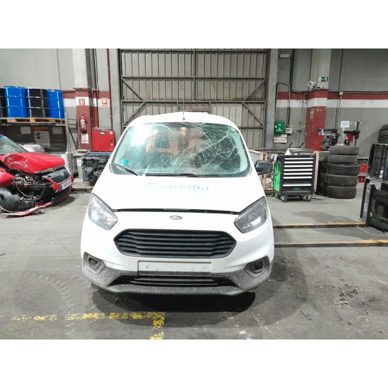 ford transit courier del año 2022