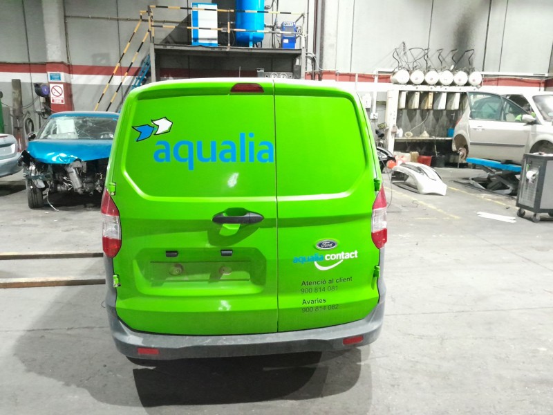 ford transit courier del año 2022