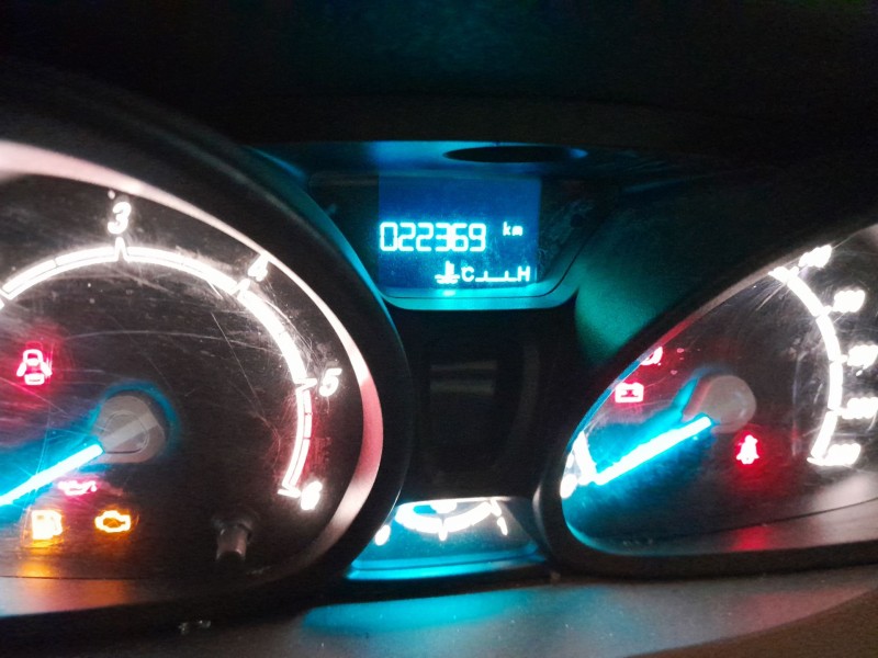 ford transit courier del año 2022