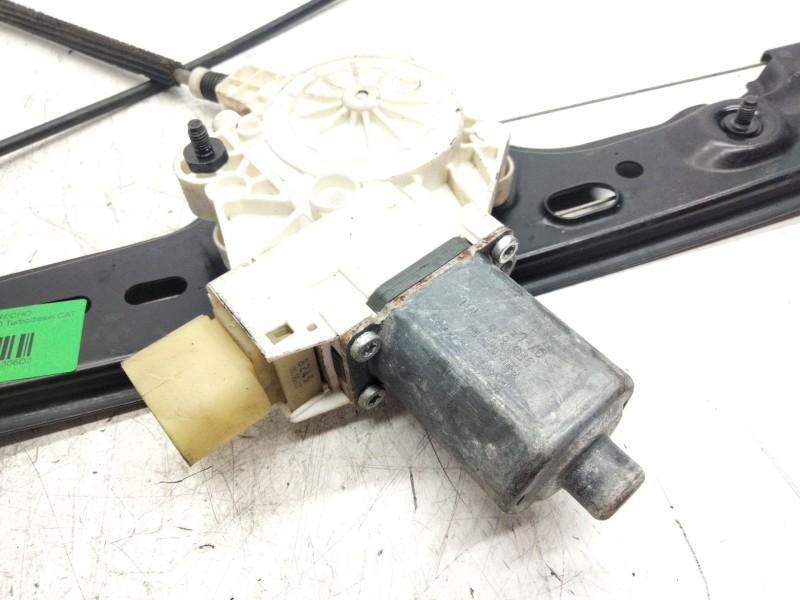 Recambio de elevalunas delantero derecho para bmw serie 3 berlina (e90) 3.0 turbodiesel cat referencia OEM IAM 7140588E  