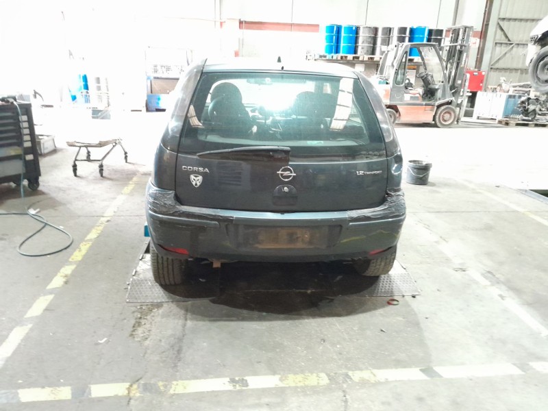 opel corsa c del año 2006