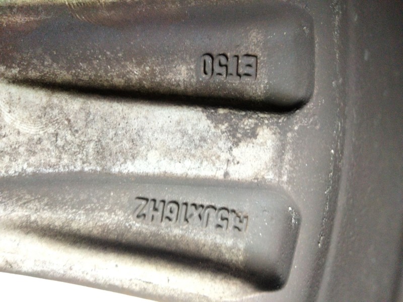 Recambio de llanta aluminio para audi a3 (8p) 2.0 tdi ambition referencia OEM IAM 16-5-TORNILLOS ET50 
