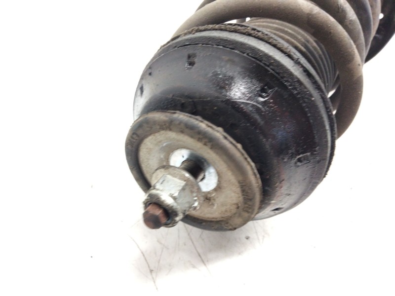 Recambio de amortiguador delantero izquierdo para opel corsa d 1.3 16v cdti referencia OEM IAM 13399043  