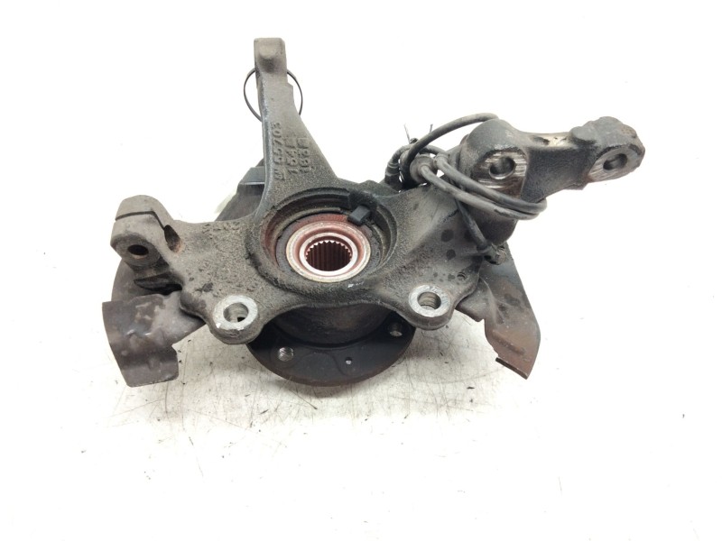 Recambio de mangueta delantera izquierda para opel corsa d 1.3 16v cdti referencia OEM IAM 55704  