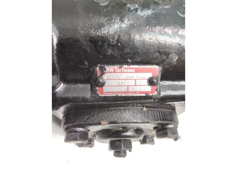 Recambio de caja direccion para nissan pick-up (d21) 2.5 diesel referencia OEM IAM 8055100104  00574B