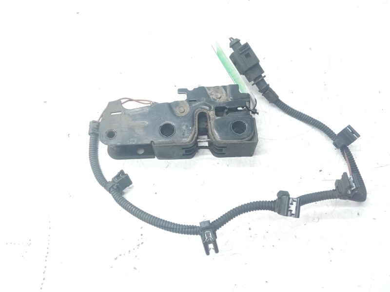 Recambio de cerradura capot para seat leon (1p1) referencia OEM IAM 1P0823509B  