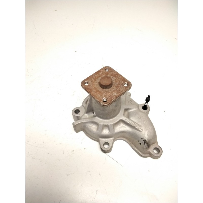 Recambio de bomba agua para nissan almera (n15) 2.0 diesel referencia OEM IAM 110420  