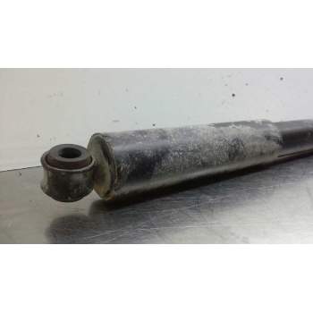 Recambio de amortiguador trasero derecho para isuzu d-max 2.5 twin turbodiesel referencia OEM IAM   