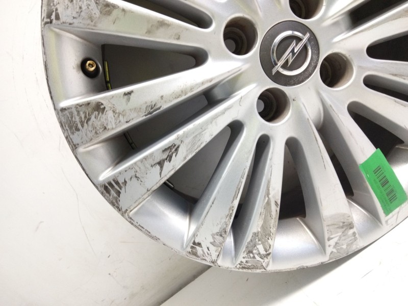 Recambio de llanta aluminio para opel corsa d 1.3 16v cdti referencia OEM IAM 16-4-TORNILLOS  