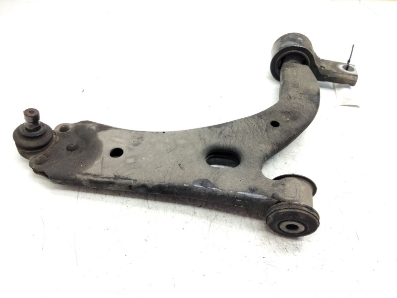 Recambio de brazo suspension inferior delantero derecho para ford fiesta (cbk) 1.6 tdci cat referencia OEM IAM   