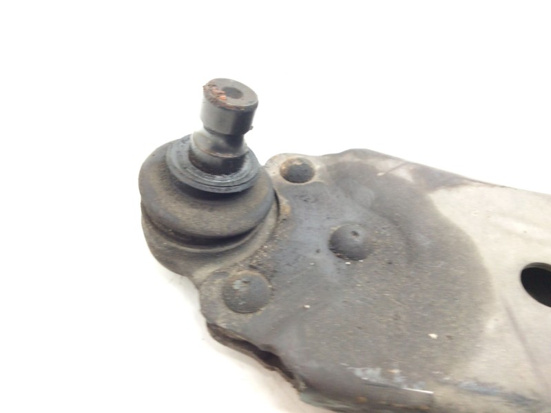 Recambio de brazo suspension inferior delantero derecho para ford fiesta (cbk) 1.6 tdci cat referencia OEM IAM   