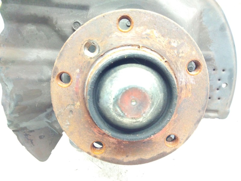 Recambio de mangueta delantera izquierda para bmw serie 3 touring (e46) 320d referencia OEM IAM   