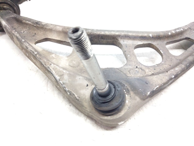 Recambio de brazo suspension inferior delantero izquierdo para bmw serie 3 touring (e46) 320d referencia OEM IAM   