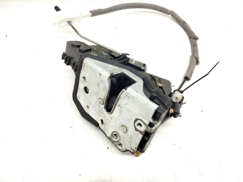 Recambio de cerradura puerta trasera izquierda para bmw serie 3 touring (e46) 320d referencia OEM IAM   