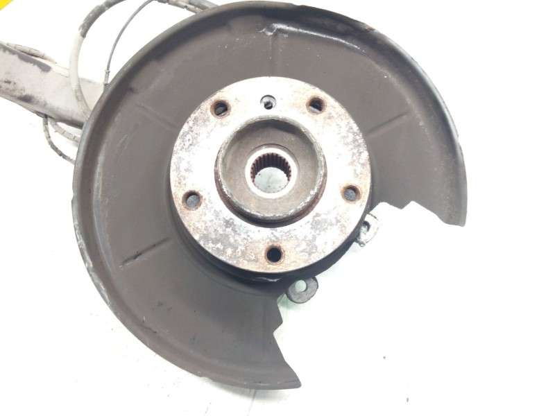 Recambio de mangueta trasera derecha para bmw serie 3 touring (e46) 320d referencia OEM IAM 1097290  