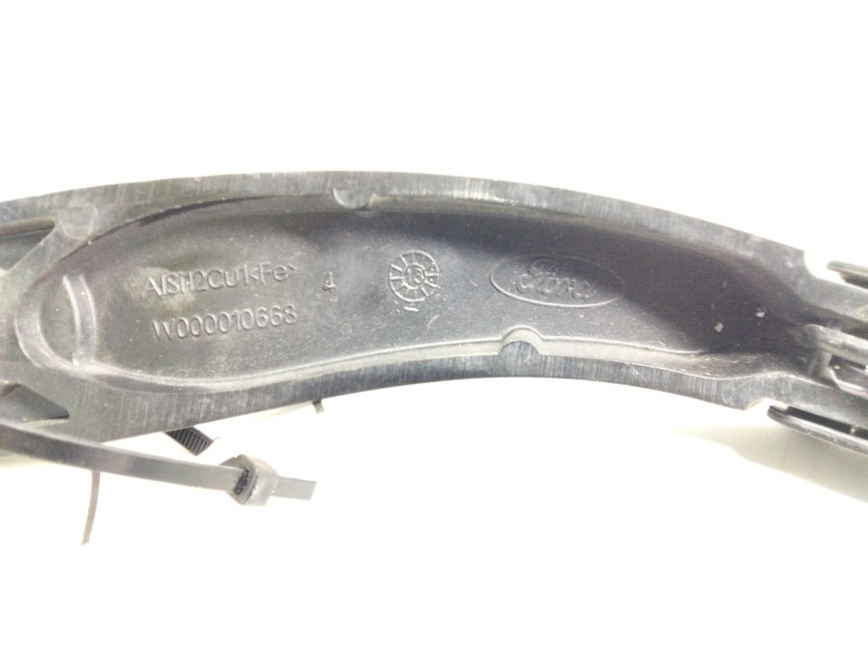 Recambio de brazo limpia delantero derecho para ford c-max referencia OEM IAM W000010663  