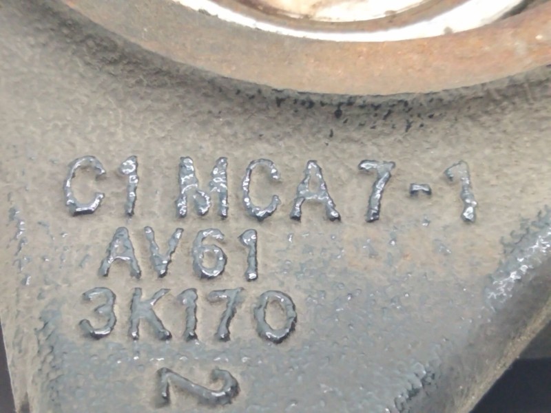 Recambio de mangueta delantera derecha para ford c-max referencia OEM IAM AV613K170  