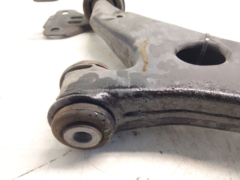 Recambio de brazo suspension inferior delantero derecho para ford c-max referencia OEM IAM 4341320145  