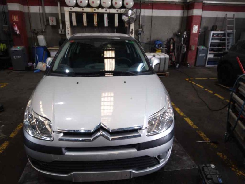 citroen c4 berlina del año 2005