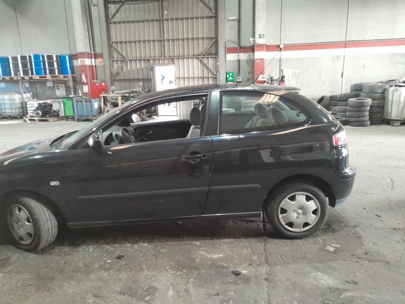seat ibiza (6l1) del año 2003